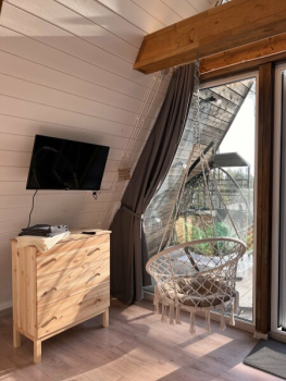 Треугольный дом для 2-4 чел Комфорт+ — фото 10