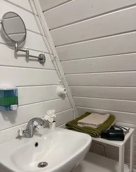 Треугольный дом на 2-6 персон с купелью — фото 4