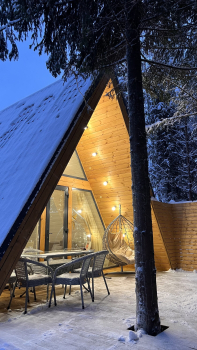 Треугольный дом на 2-6 персон с купелью — фото 2