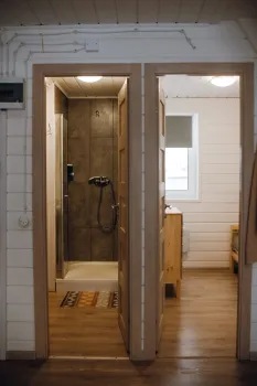 Треугольный дом на 2-6 персон с купелью — фото 7