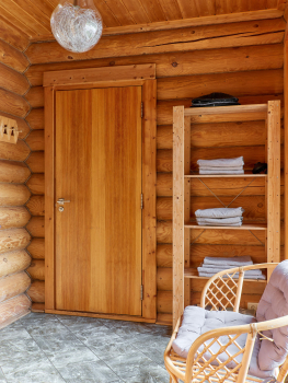 Дом баня у озера — фото 4