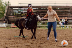 Конные прогулки — фото 1