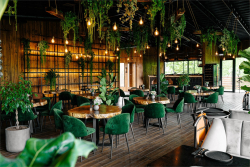 Ресторан на территории — фото 3