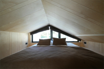 Четырёхместный Барнхаус на берегу озера — фото 14