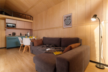 Четырёхместный Барнхаус с видом на озеро — фото 4