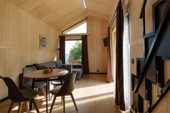 Четырёхместный Барнхаус на берегу озера — фото 11