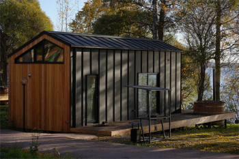 Четырёхместный Барнхаус на берегу озера — фото 8