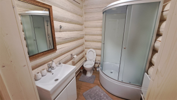 Бревенчатый дом — фото 11