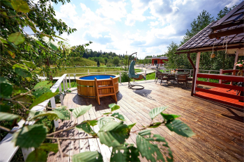 ДОМ У ОЗЕРА С КУПЕЛЬЮ НА ДРОВАХ — фото 7