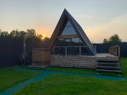 Домик и Купель — фото