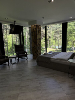 НОМЕР ДЕЛЮКС С КАМИНОМ НА ВТОРОМ ЭТАЖЕ — фото 2