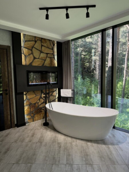 НОМЕР ДЕЛЮКС С КАМИНОМ НА ВТОРОМ ЭТАЖЕ — фото 5