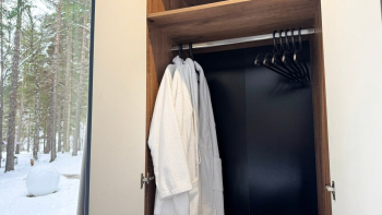 ДОМ-СТУДИЯ ДЕЛЮКС С ВИДОМ НА РЕЧКУ — фото 16