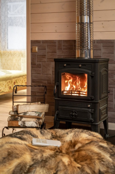 Большой дом с камином и кухней — фото 13