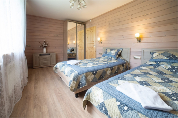 Большой дом с камином и кухней  для двоих — фото 11