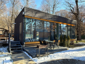 КОТТЕДЖ С ПАНОРАМНЫМ ВИДОМ СТУДИЯ — фото 27