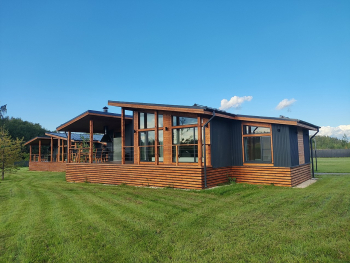 Коттедж-студия с доп комнатой — фото 1