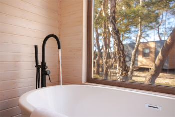 Двухкомнатный домик с ванной — фото 8