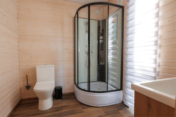 Двухкомнатный домик с душевой — фото 9