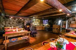 Ресторан на территории — фото 1