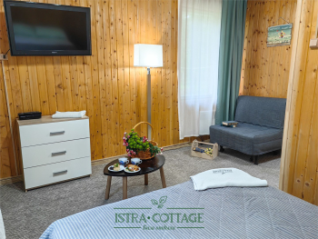 Кантри с закрытой верандой и камином — фото 4