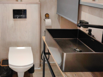 Дом на воде с сауной — фото 8