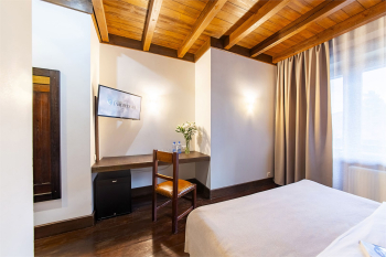 Стандартный двухместный  (с двуспальной кроватью) — фото 5