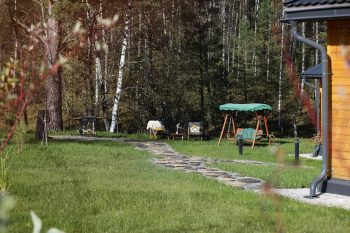 Коттедж с благоустроенной территорией — фото 2