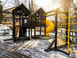 Детская площадка — фото 1