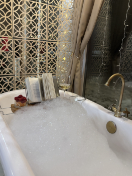 домик 1 с ванной у панорамного окна — фото 4