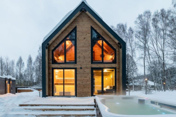 Кристалл с всесезонным бассейным — фото 1