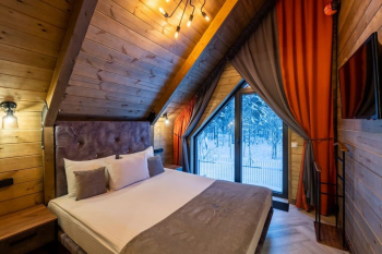 Кристалл с всесезонным бассейным — фото 4