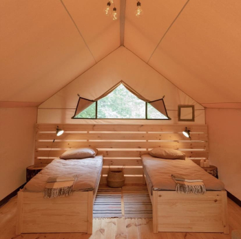 Домик на поляне — фото 2