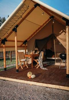 Стандартный шатер с террасой — фото 1