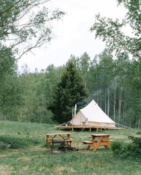 Шатер на поляне — фото 2