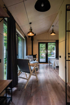 Коттедж №17  Заезд: 14:00 Выезд: 12:00 — фото 1