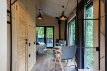 Коттедж №14 Заезд: 15:00 Выезд: 13:00 — фото 1