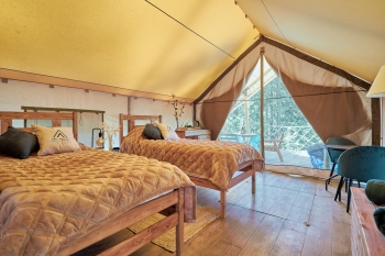 Тент-хаус с двумя односпальными кроватями — фото 2