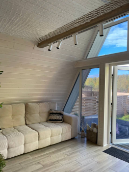 Треугольный дом с видом на реку Клязму — фото 5