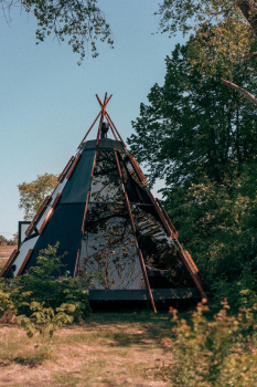 Нео Типи 360 | красивый панорамный вид на зеленую территорию и небо — фото 12