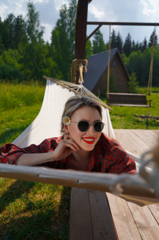 Дом (синий) с панорамным видом на лес — фото 16