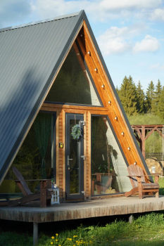 Дом (желтый) с панорамным видом на лес — фото 4