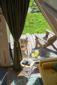 Дом (желтый) с панорамным видом на лес — фото 9