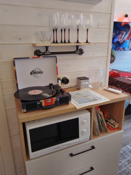 A-frame Семейный + чан. Вид на лес. — фото 17