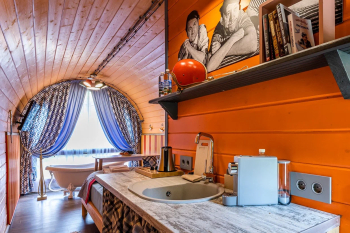 Дилижанс "Кавказская пленница", 2х-местный бутик-номер с ванной  — фото 3