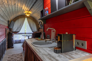 Дилижанс "Мафия", 2х местный бутик-номер фото — фото 6