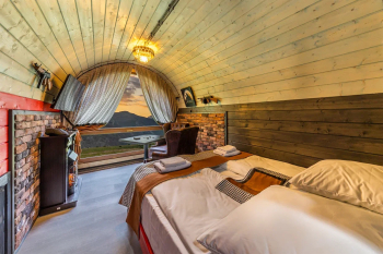 Дилижанс "Мафия", 2х местный бутик-номер фото — фото 4