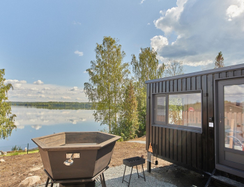 Домик с видом на озеро и чаном — фото 2