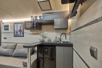 Дома на берегу — фото 4