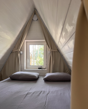 Треугольный дом для 2-4х гостей — фото 2